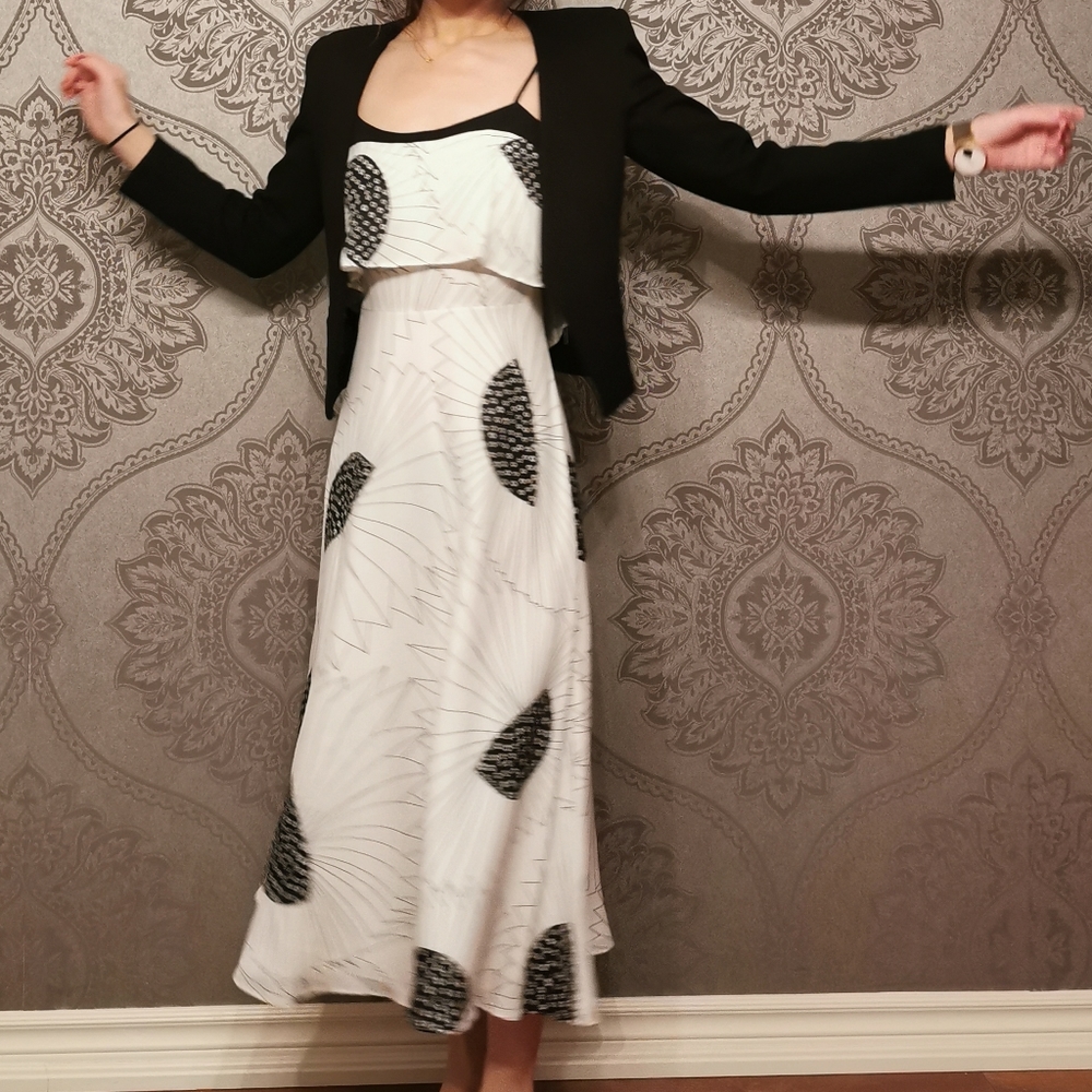 BNWT L.K Bennett London 100% silk dress